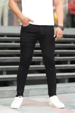 Ankle Fit Jeans In Black-361