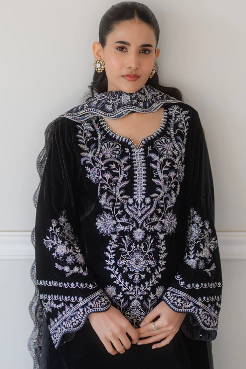 AV-D8-G1 Stitched 3 Piece - Velvet - Noir-1052 - Image 1